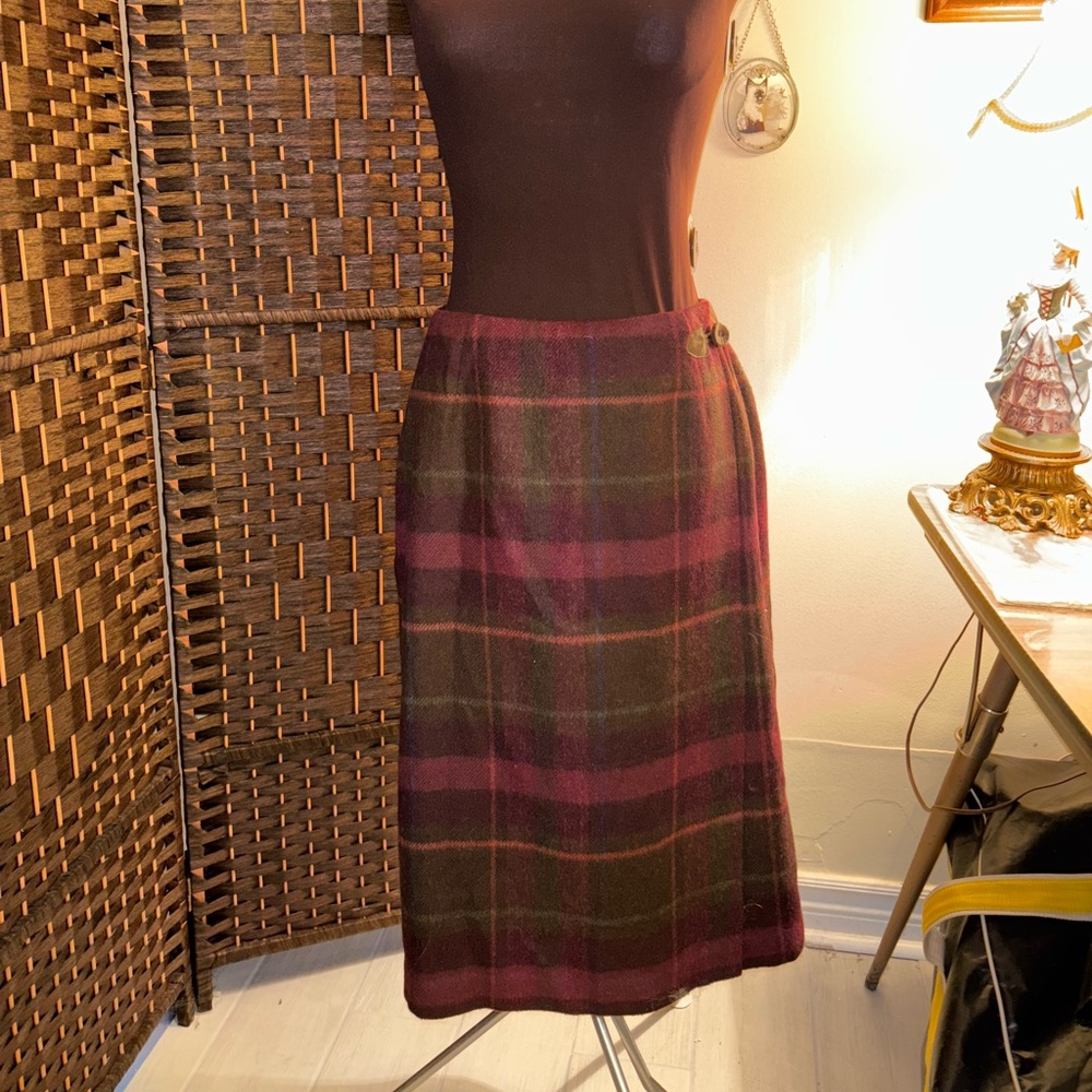 Talbots Burgundy and Olive Wool blend Plaid Pencil Skirt